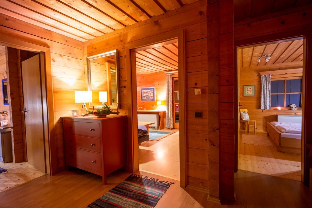 Chalets Ebner 埃本因蓬高 客房 照片